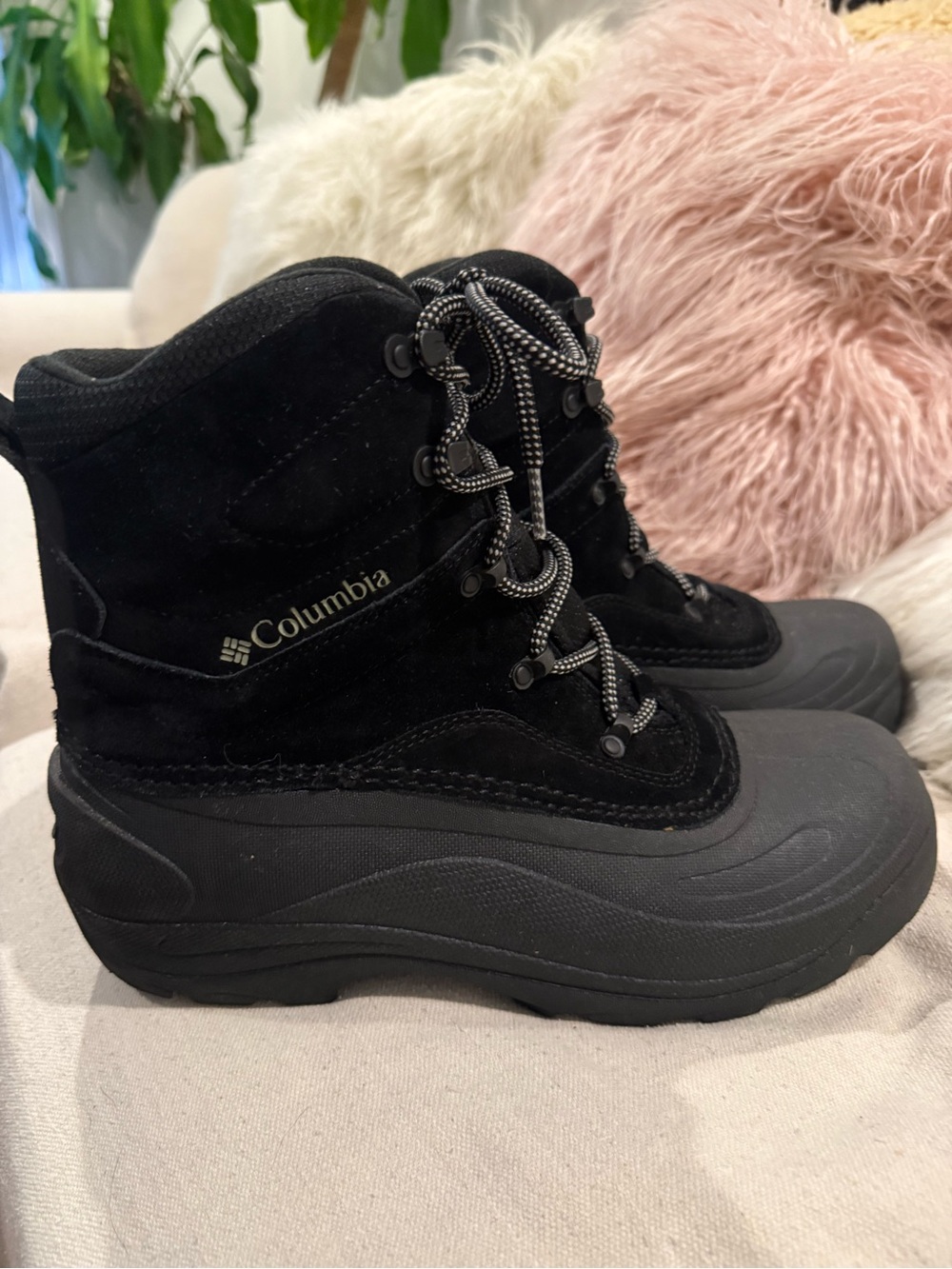 Columbia Black Suede Lace-Up Winter Boots-MENS-Size 11